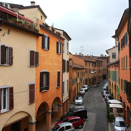 Universita E Centro Storico Mascarella Apartment Болонья Екстер'єр фото