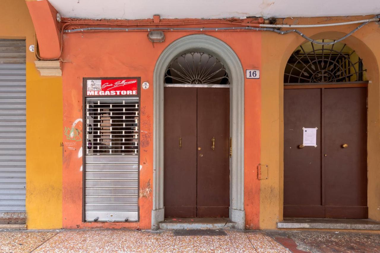 Universita E Centro Storico Mascarella Apartment Болонья Екстер'єр фото